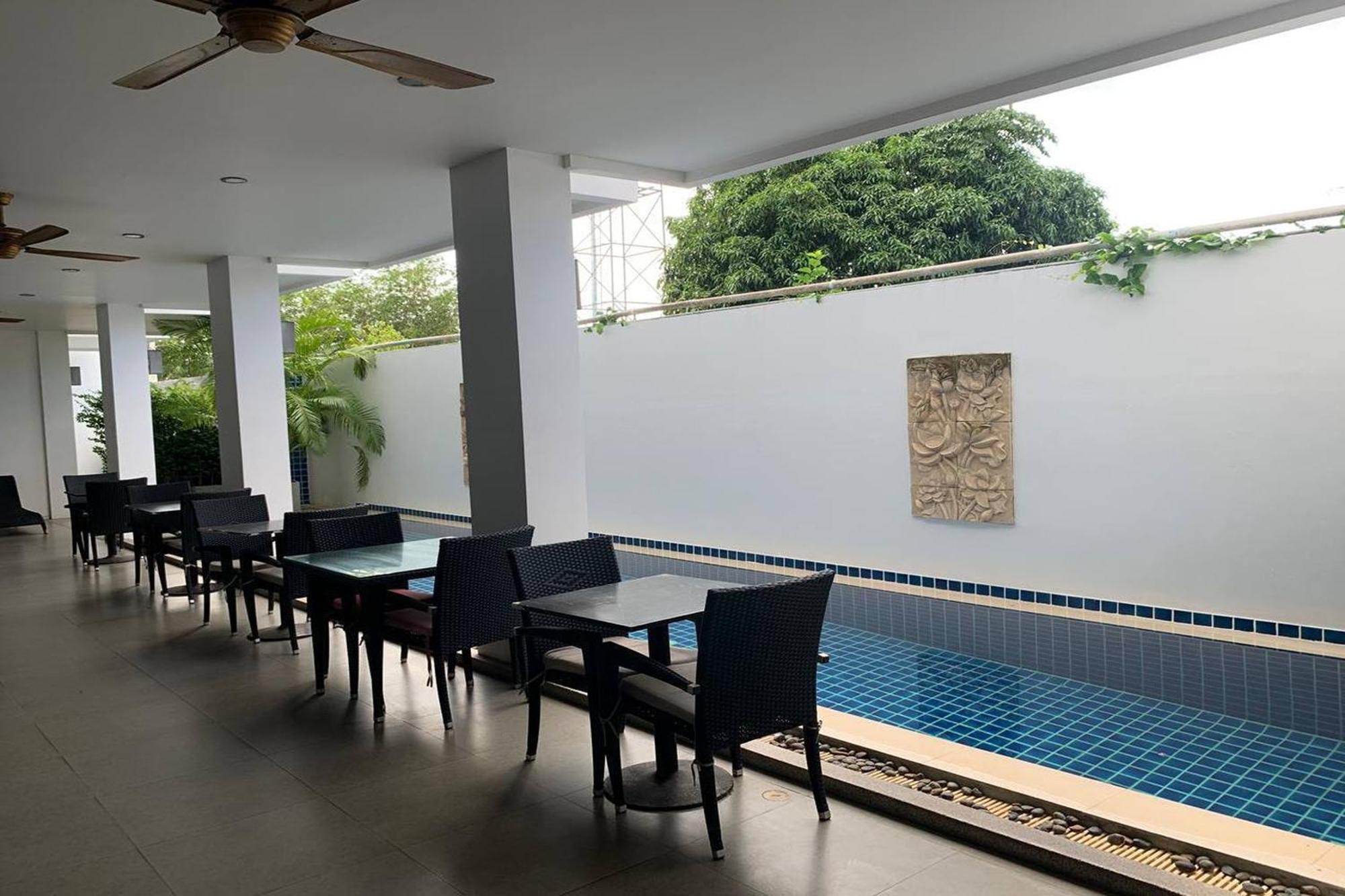 One World One Home Naiharn Hotel Rawai Kültér fotó