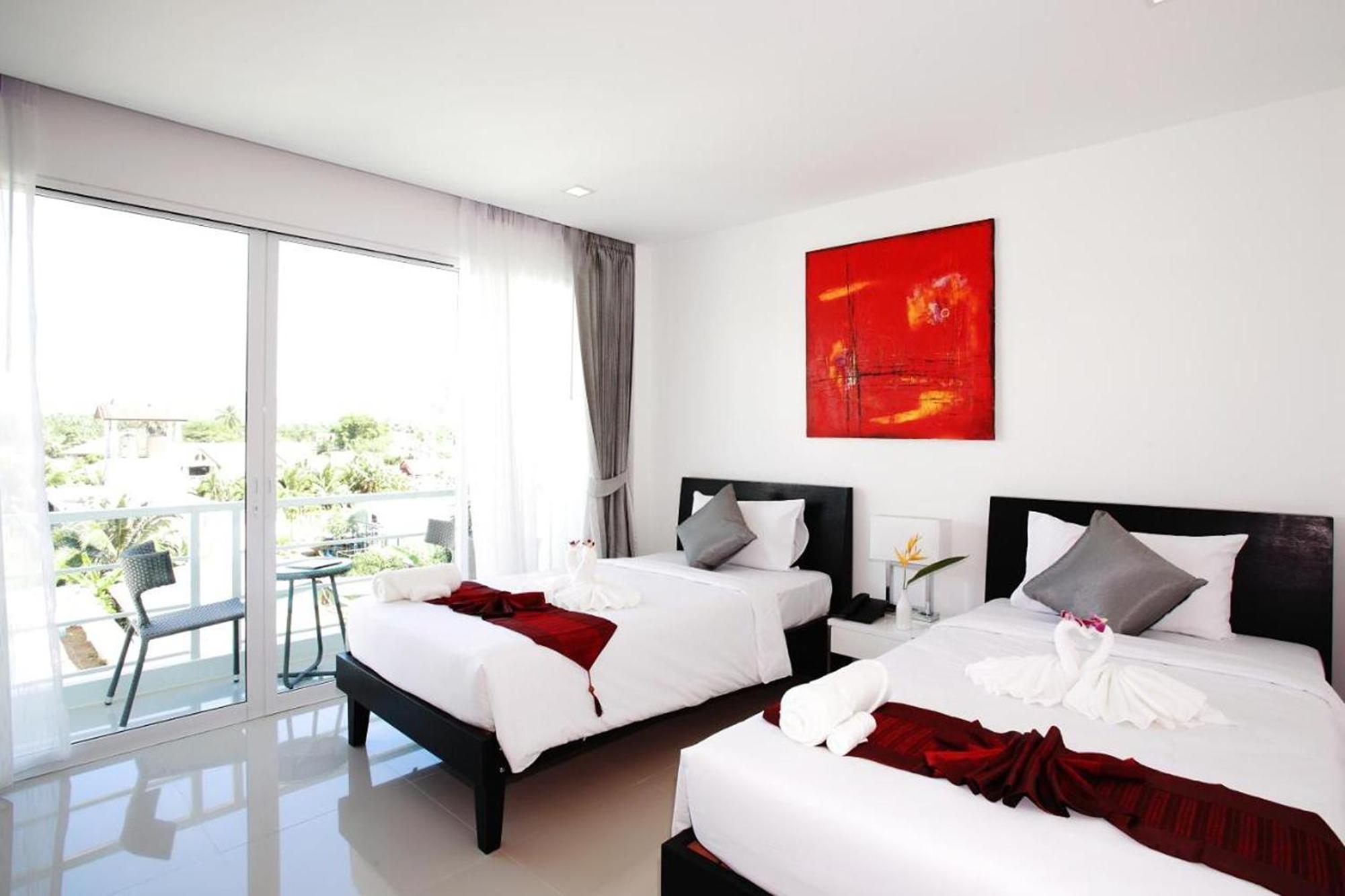 One World One Home Naiharn Hotel Rawai Kültér fotó