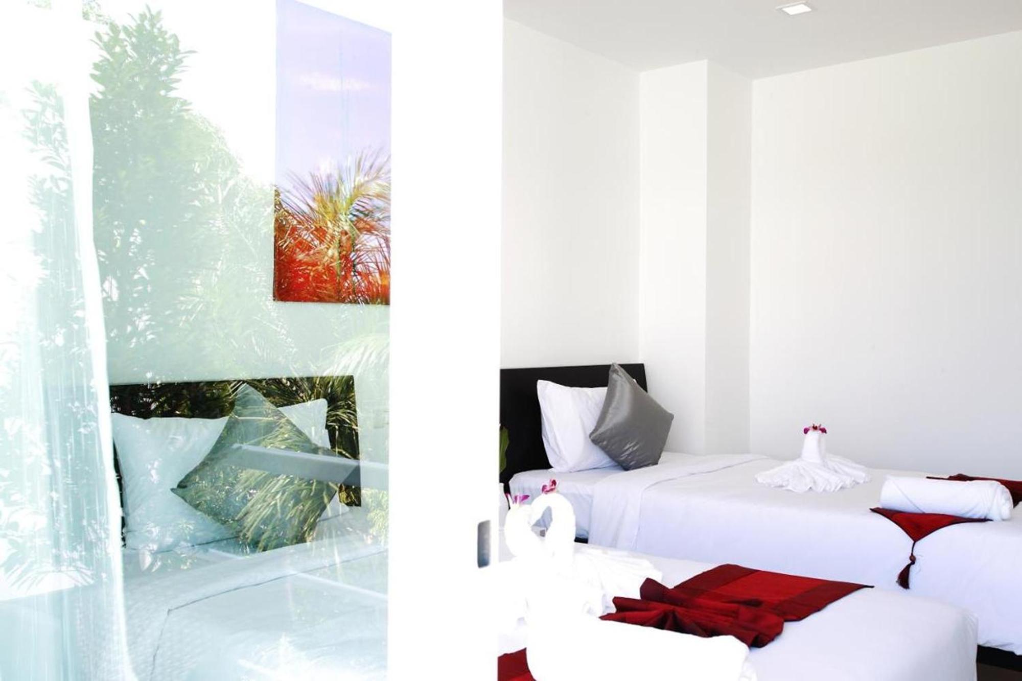 One World One Home Naiharn Hotel Rawai Kültér fotó