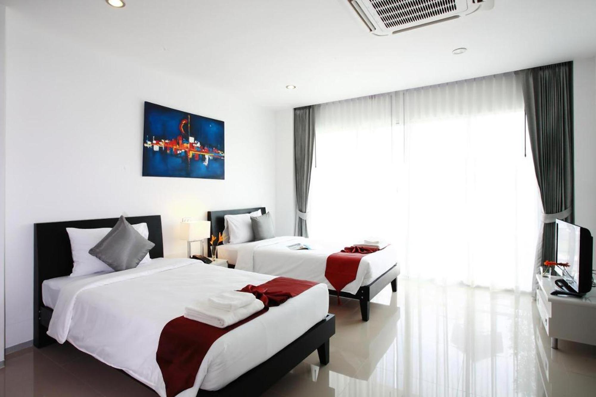 One World One Home Naiharn Hotel Rawai Kültér fotó