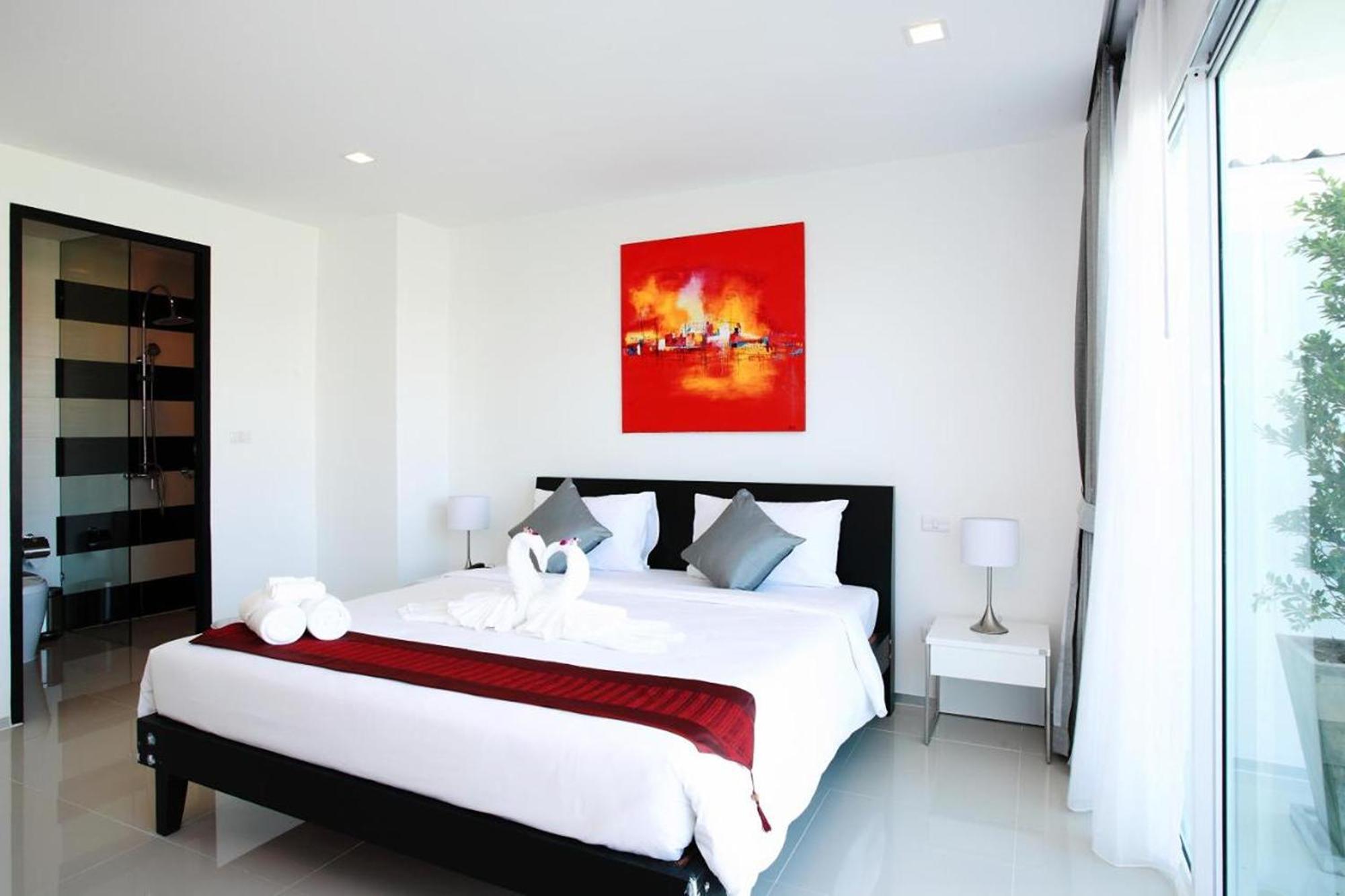 One World One Home Naiharn Hotel Rawai Kültér fotó